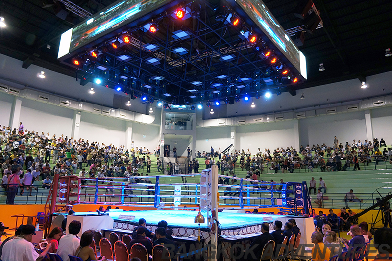 Lumpinee Boxing Stadium Bangkok - one of the best places to watch muay thai fights in thailand - maximum fitness phuket